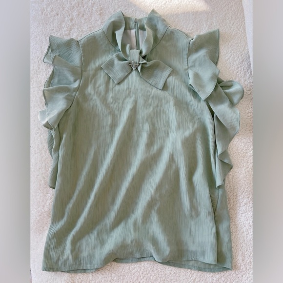 Tops - Ruffled Sleeveless Blouse with Bow Detail – Fully Lined, Soft Sage Green, Size L